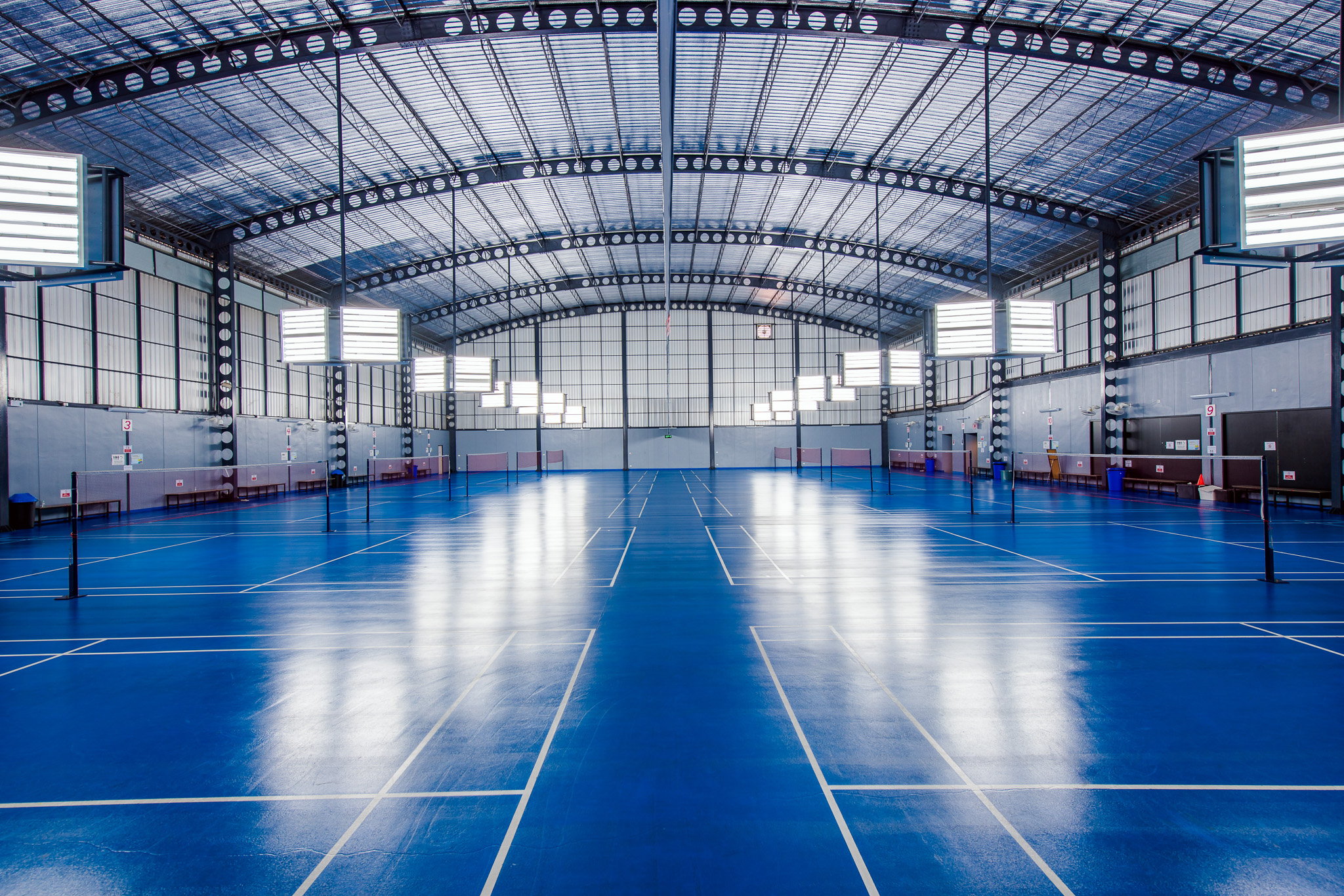 สนามแบด