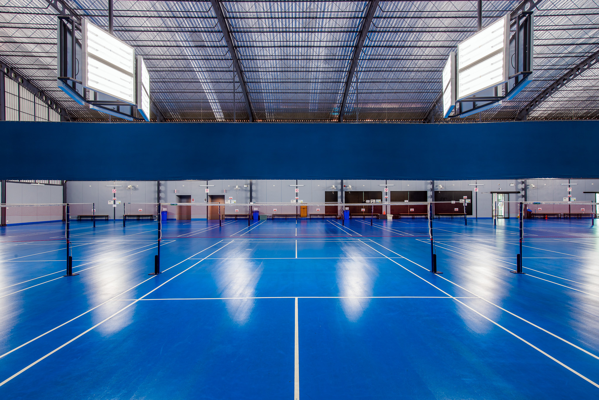 สนามแบด